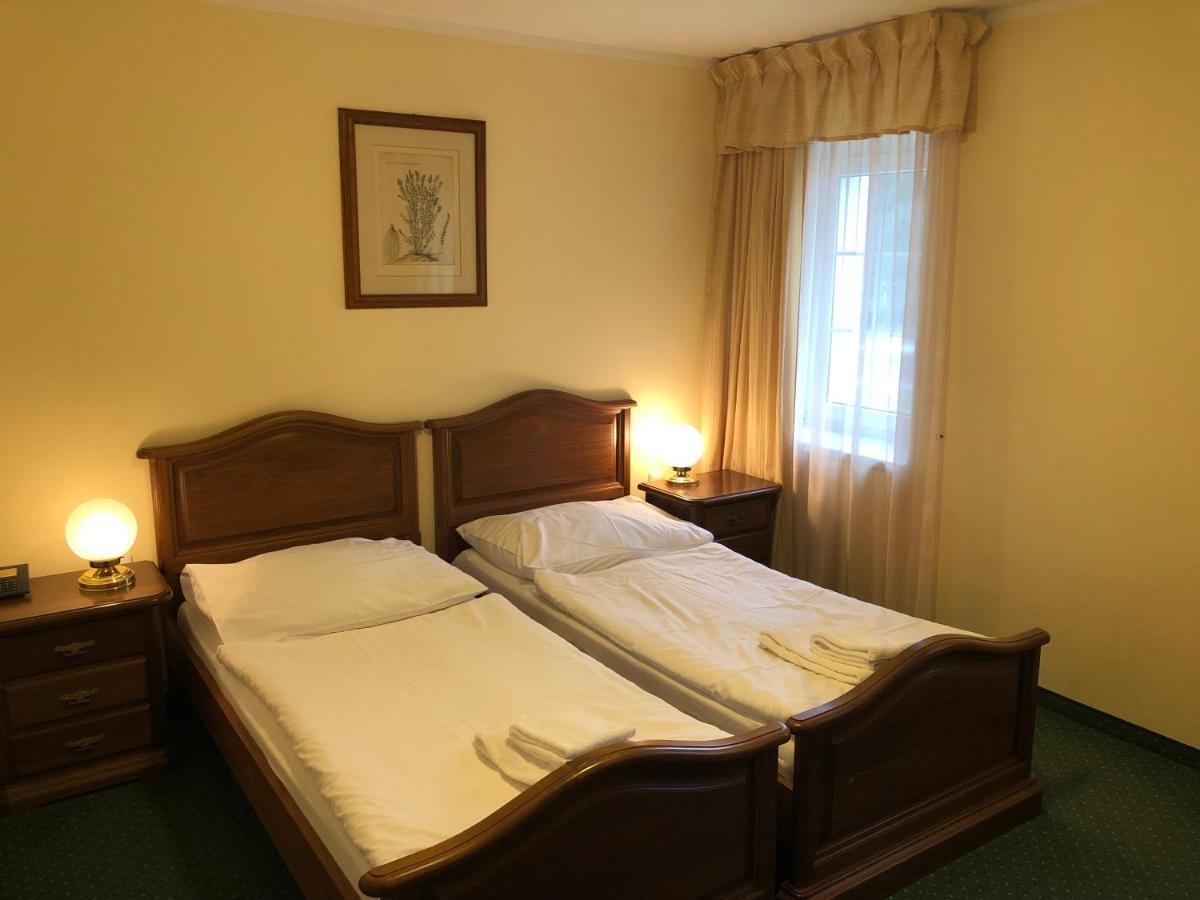 Hotel U Zamecku Cihelny Karlovy Vary Eksteriør bilde