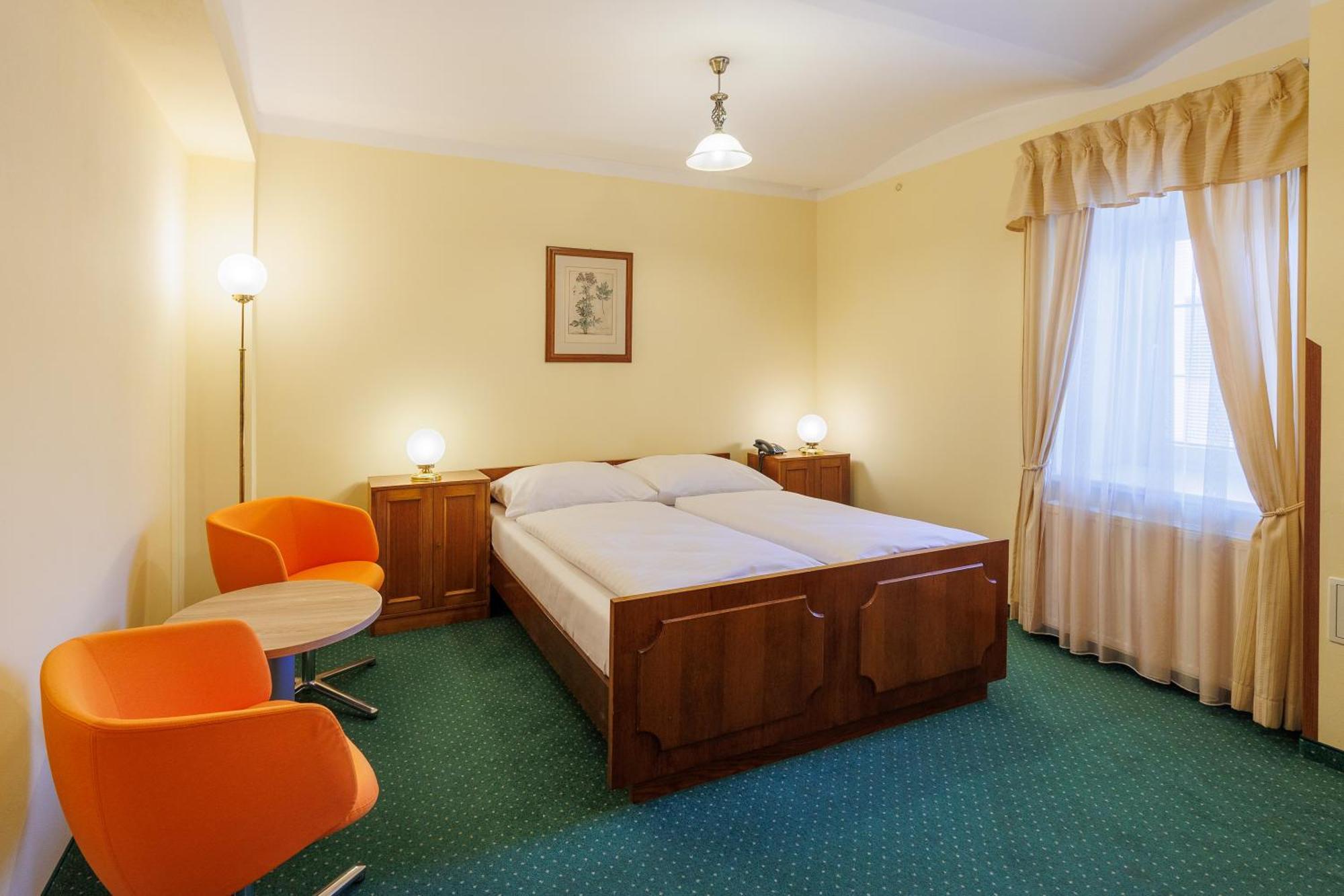 Hotel U Zamecku Cihelny Karlovy Vary Eksteriør bilde
