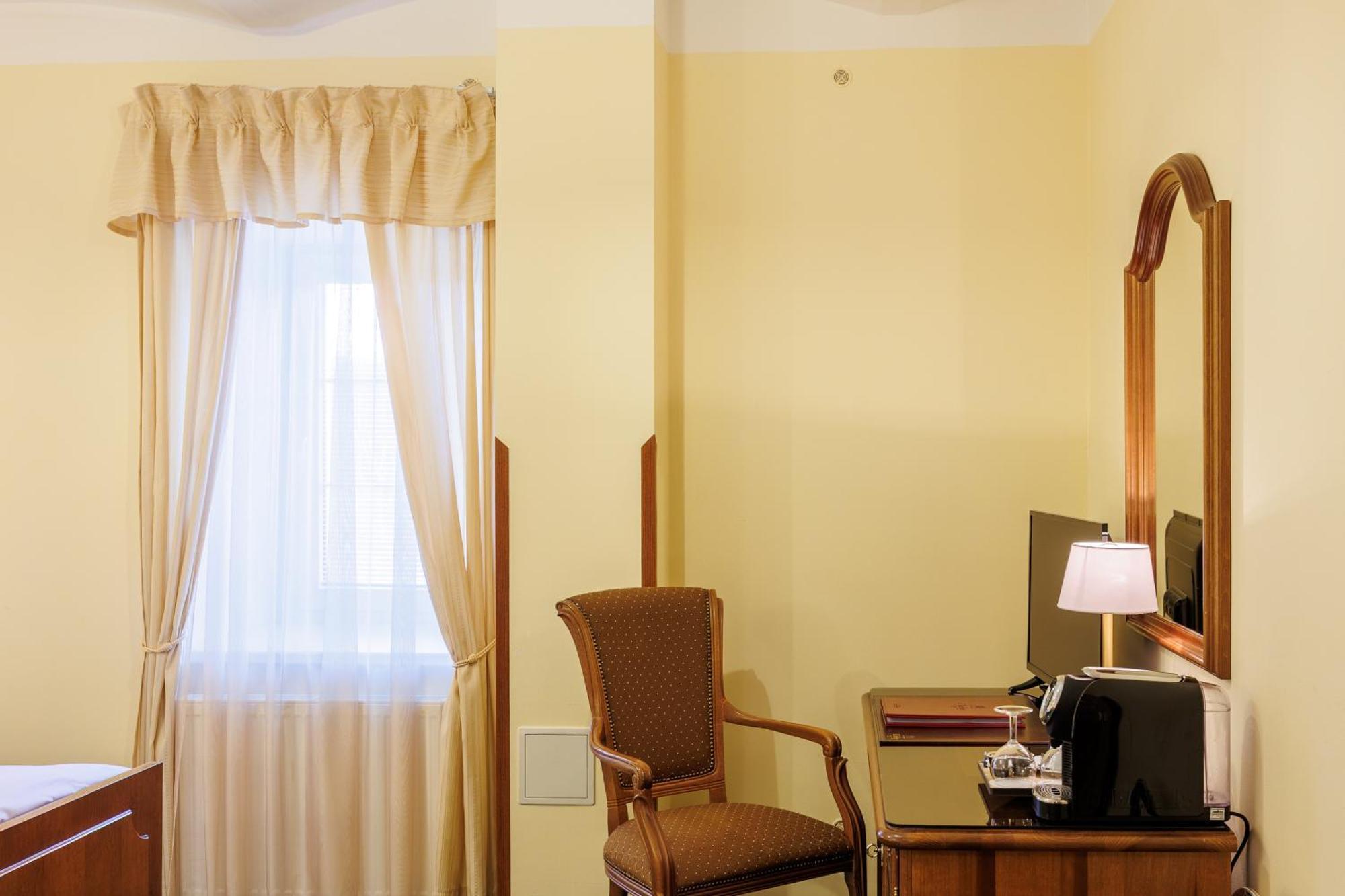 Hotel U Zamecku Cihelny Karlovy Vary Eksteriør bilde