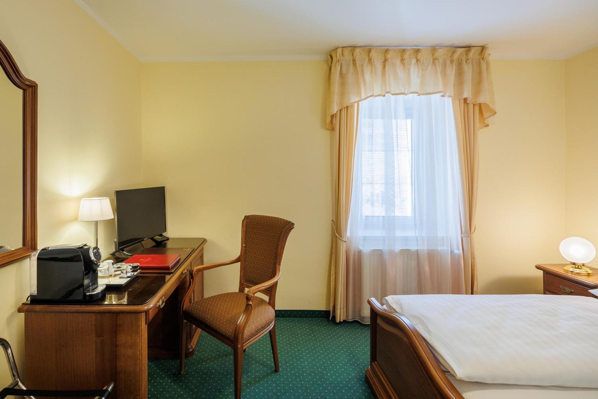 Hotel U Zamecku Cihelny Karlovy Vary Eksteriør bilde